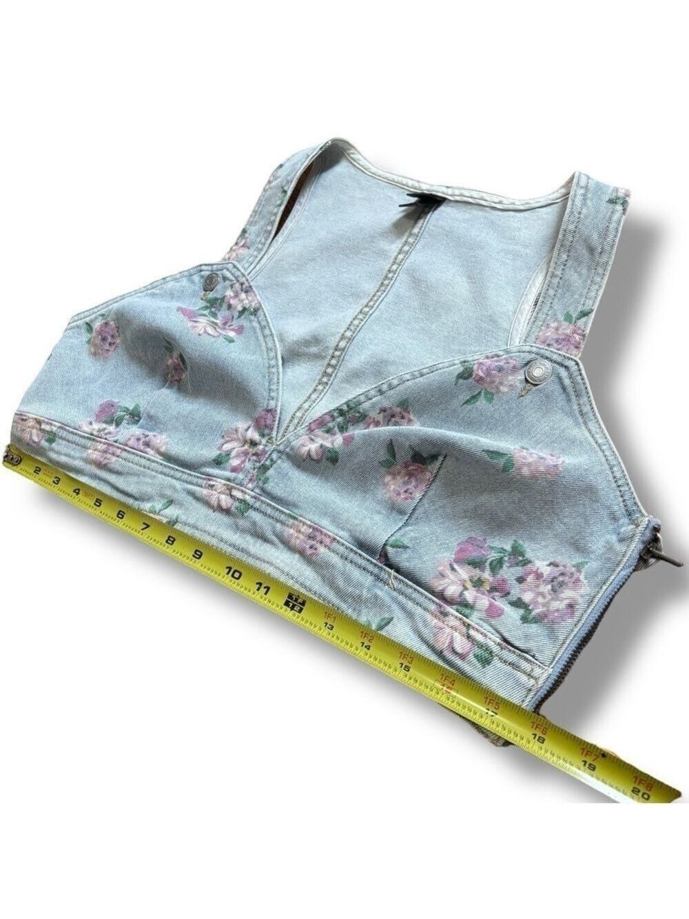 NWOT Wild Fable Light Wash Floral Blue Pink Denim Vest - Size Large - Picture 6 of 9